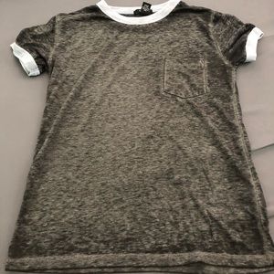 Forever 21 Tee Shirt